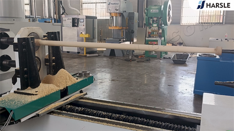 Torno de madeira CNC duplo